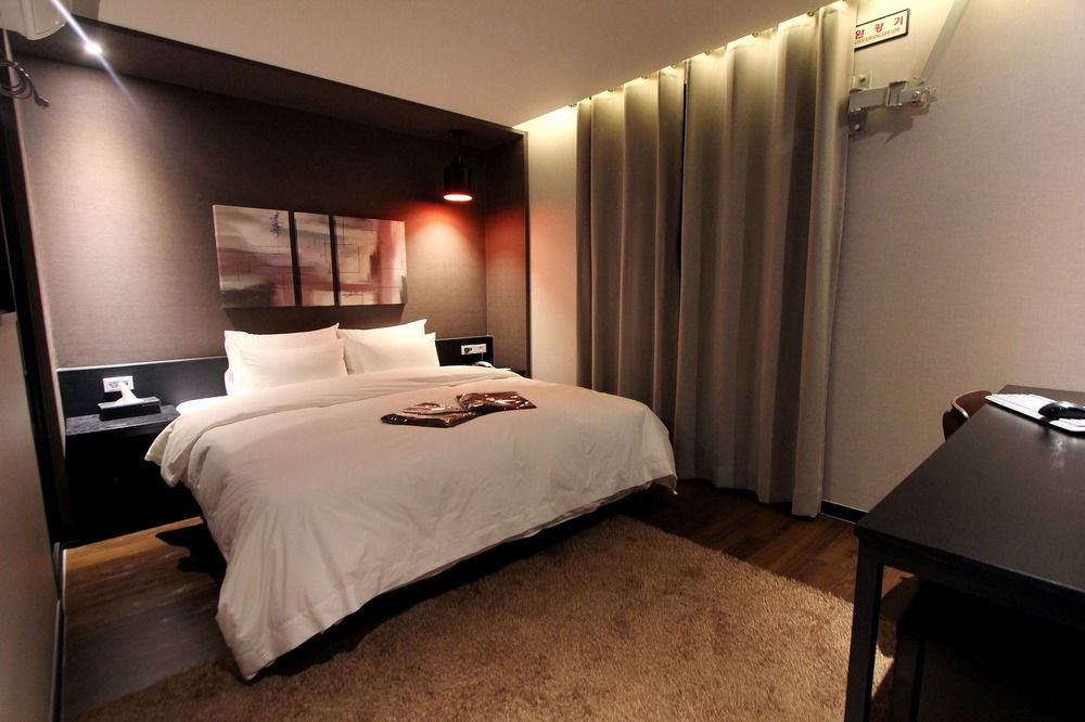 Dublin Hotel Busan Extérieur photo