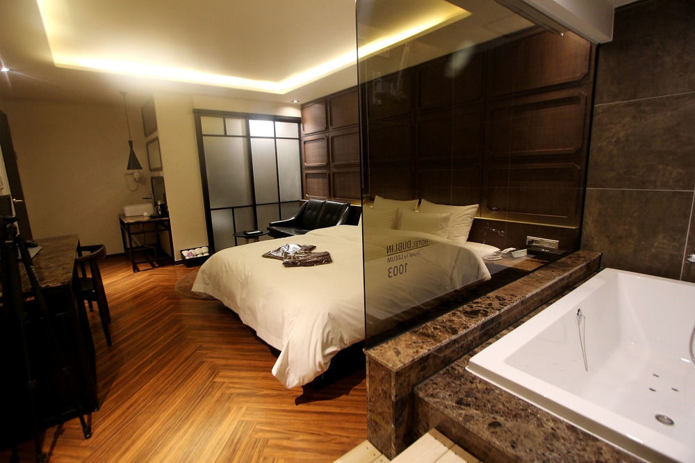 Dublin Hotel Busan Extérieur photo
